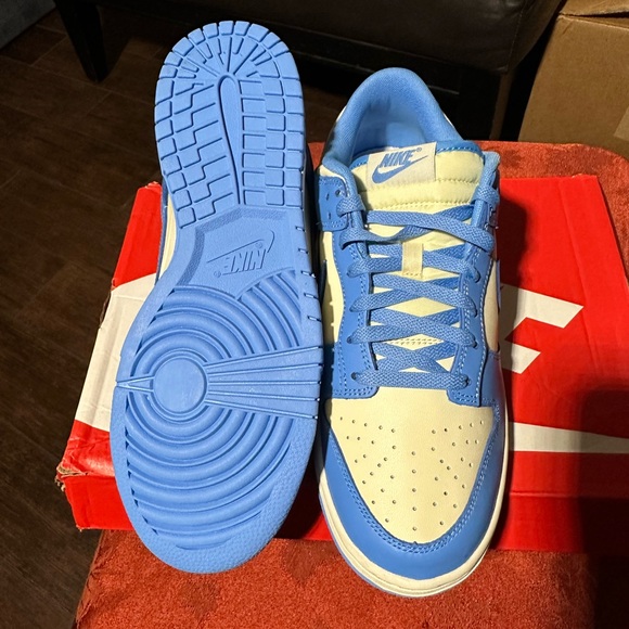 Brand new men’s size 9 1/2 Nike dunk low retro unreleased - Picture 4 of 5